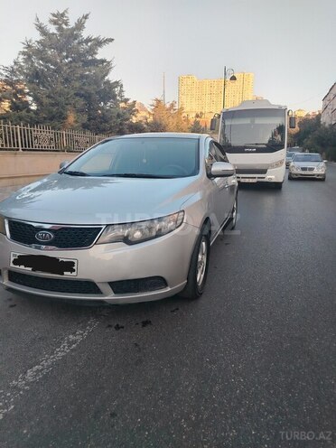 Kia Cerato 2011, 342,000 km - 1.6 л - Bakı
