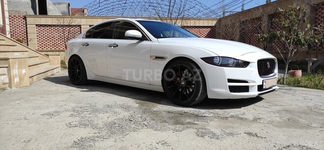Jaguar XE 2017, 130,000 km - 2.0 l - Bakı