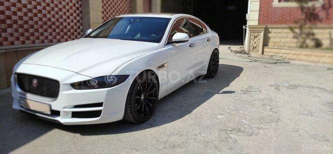 Jaguar XE 2017, 130,000 km - 2.0 l - Bakı