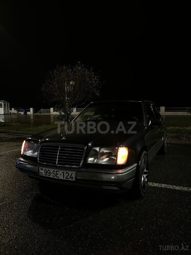 Mercedes E 280 1994, 304,000 km - 2.8 l - Bakı