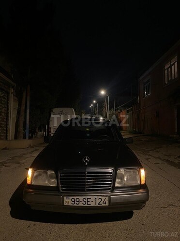 Mercedes E 280 1994, 304,000 km - 2.8 l - Bakı
