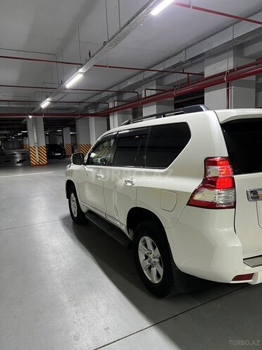 Toyota Land Cruiser Prado 2013, 300,000 km - 2.7 л - Bakı