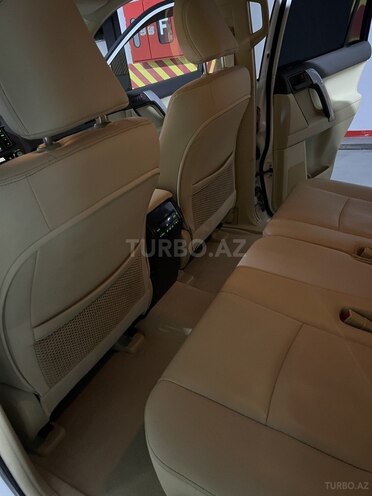 Toyota Land Cruiser Prado 2013, 300,000 km - 2.7 л - Bakı