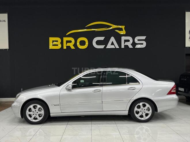 Mercedes C 240 2002, 328,004 km - 2.4 л - Bakı