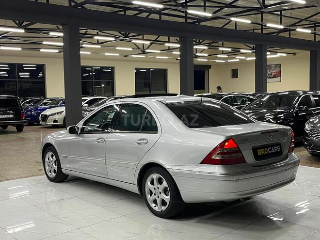 Mercedes C 240 2002, 328,004 km - 2.4 л - Bakı