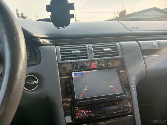 Mercedes E 240 2001, 464,335 km - 2.4 l - İmişli