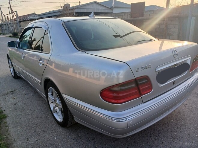 Mercedes E 240 2001, 464,335 km - 2.4 l - İmişli