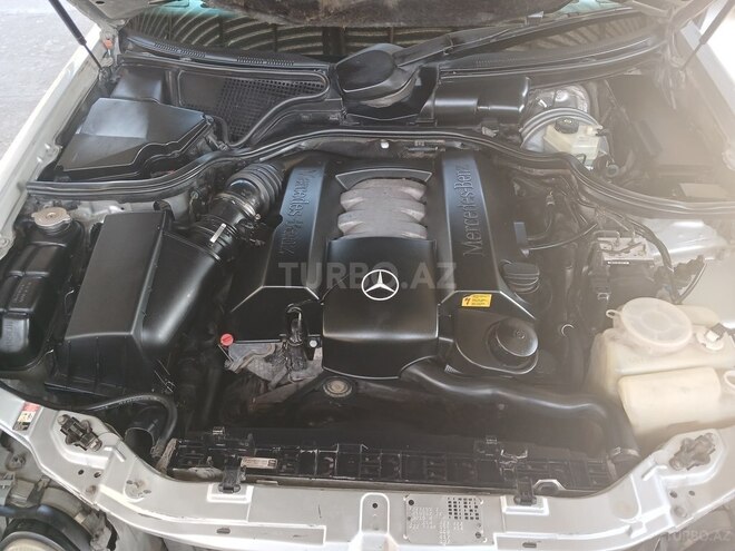Mercedes E 240 2001, 464,335 km - 2.4 l - İmişli