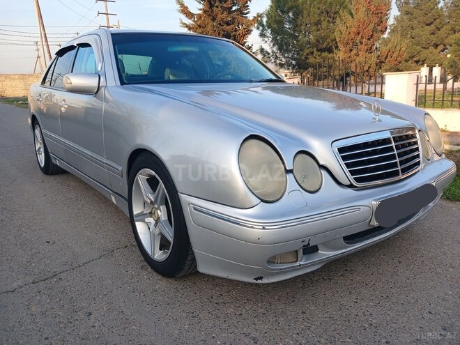 Mercedes E 240 2001, 464,335 km - 2.4 l - İmişli