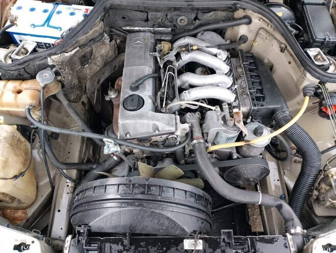 Mercedes C 200 d 1987, 337,980 km - 2.0 л - Tovuz