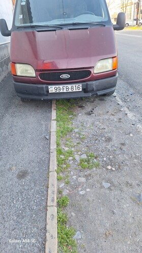 Ford Transit 1999, 300,500 km - 2.5 l - Qax
