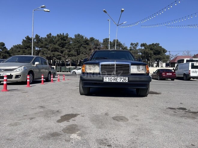 Mercedes E 200 1992, 600,000 km - 2.0 l - Bakı