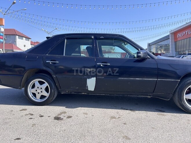Mercedes E 200 1992, 600,000 km - 2.0 l - Bakı