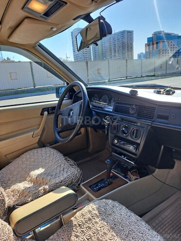 Mercedes 190 1988, 190,000 km - 2.0 l - Bakı