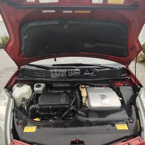 Toyota Prius 2006, 250,000 km - 1.5 l - Bakı