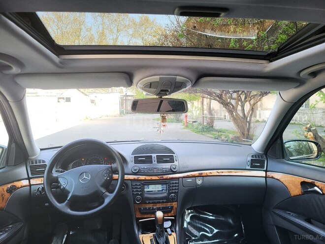 Mercedes E 240 2002, 312,993 km - 2.4 l - Göyçay