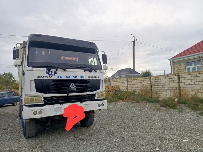 HOWO Sinotruk 2011, 145,899 km - 9.7 l - Goranboy