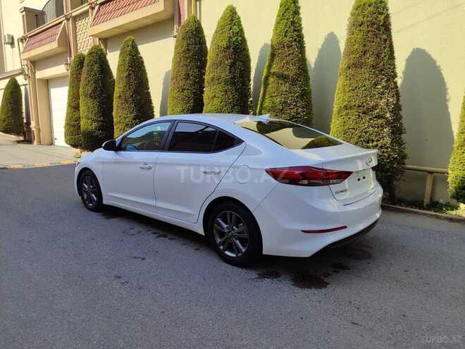 Hyundai Elantra 2017, 91,828 km - 2.0 l - Bakı