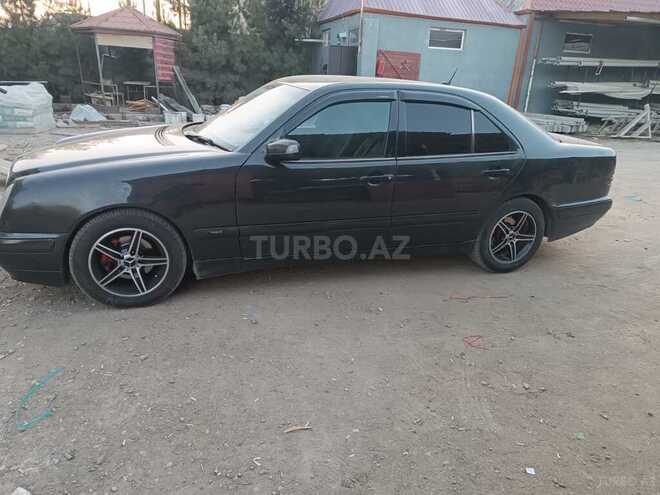 Mercedes E 220 d 1999, 343,232 km - 2.2 l - Göygöl