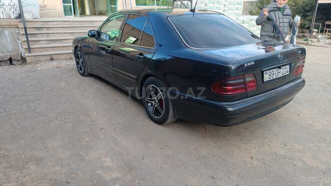 Mercedes E 220 d 1999, 343,232 km - 2.2 l - Göygöl