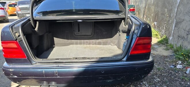 Mercedes E 240 1999, 355,000 km - 2.4 л - Bakı