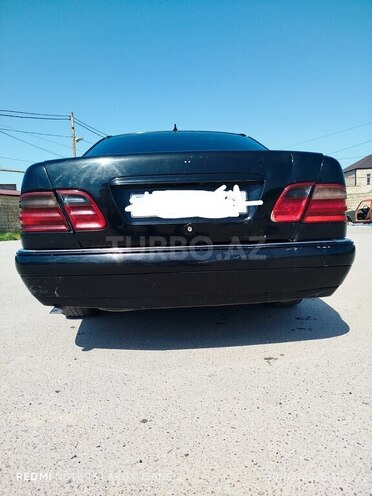 Mercedes E 220 d 1996, 500,000 km - 2.2 l - Bakı