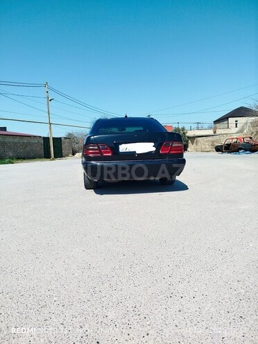 Mercedes E 220 d 1996, 500,000 km - 2.2 l - Bakı
