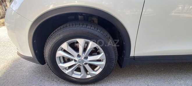 Nissan X-Trail 2014, 315,000 km - 2.5 л - Bakı