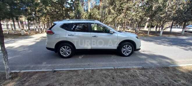 Nissan X-Trail 2014, 315,000 km - 2.5 л - Bakı