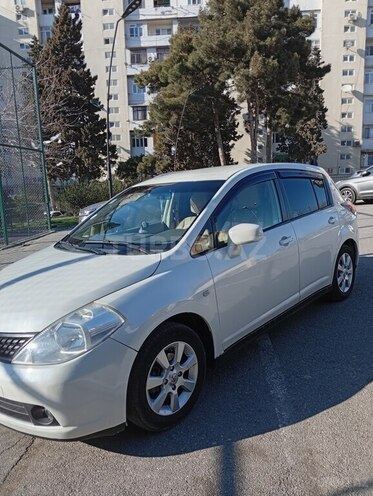 Nissan Tiida 2006, 304,000 km - 1.6 л - Bakı