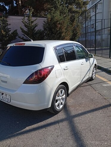 Nissan Tiida 2006, 304,000 km - 1.6 л - Bakı