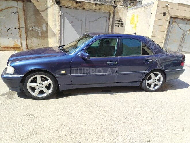 Mercedes C 220 1995, 455,200 km - 2.2 л - Bakı