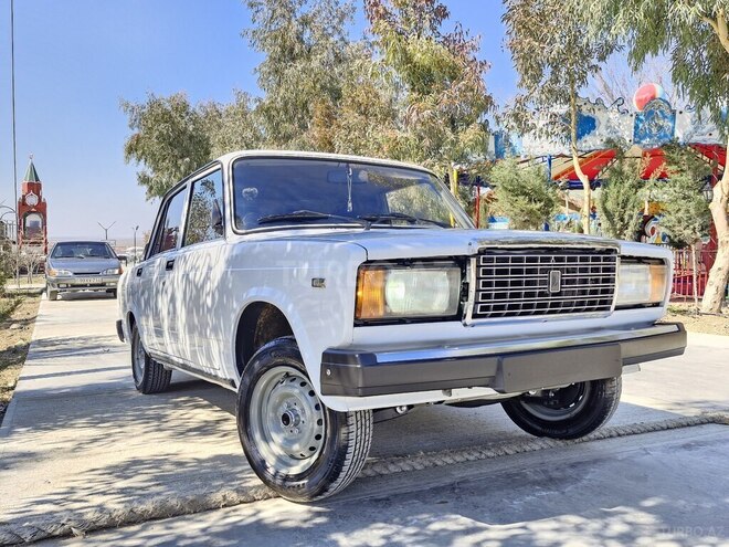 LADA (VAZ) 2107 2010, 94,000 km - 1.6 l - Şirvan