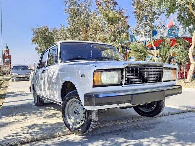 LADA (VAZ) 2107 2010, 94,000 km - 1.6 l - Şirvan