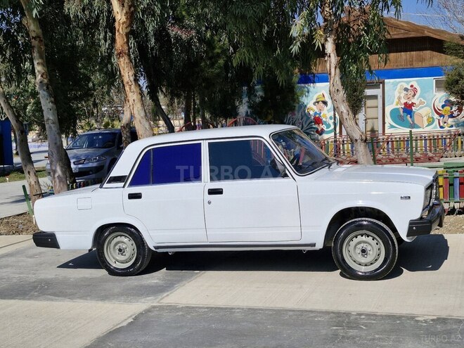 LADA (VAZ) 2107 2010, 94,000 km - 1.6 l - Şirvan