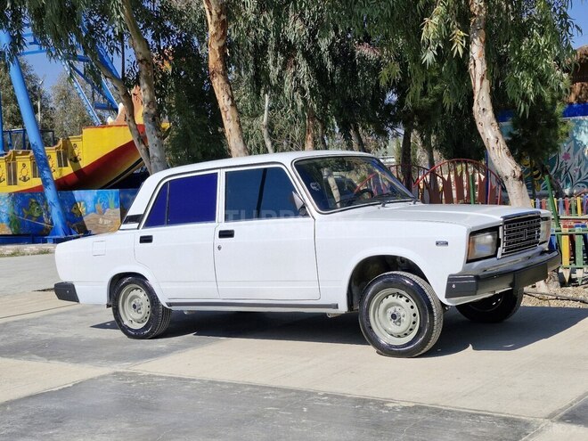 LADA (VAZ) 2107 2010, 94,000 km - 1.6 l - Şirvan