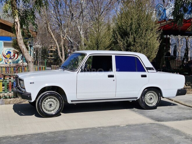 LADA (VAZ) 2107 2010, 94,000 km - 1.6 l - Şirvan
