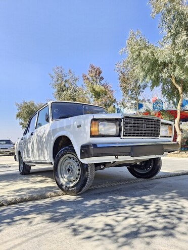 LADA (VAZ) 2107 2010, 94,000 km - 1.6 l - Şirvan