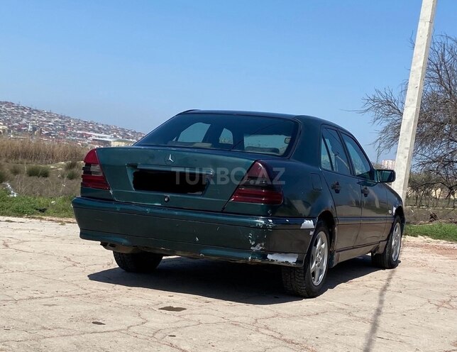 Mercedes C 220 d 1999, 556,809 km - 2.2 l - Bakı