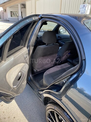 Nissan Sunny 2005, 255,000 km - 1.6 l - Bakı