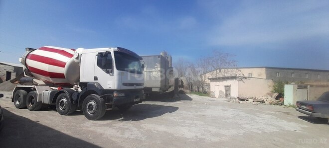 Renault  2005, 200,000 km - 11.0 л - Bakı