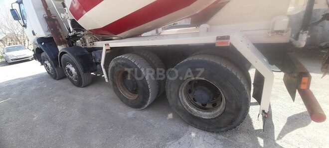 Renault  2005, 200,000 km - 11.0 л - Bakı