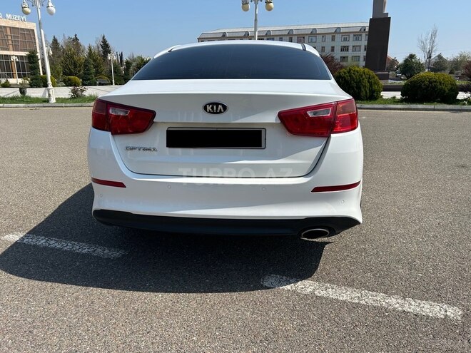 Kia Optima 2015, 184,000 km - 2.0 l - Ucar