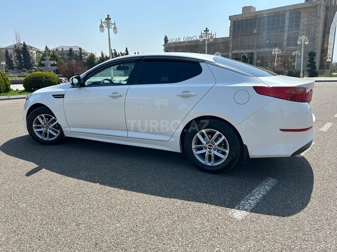 Kia Optima 2015, 184,000 km - 2.0 l - Ucar