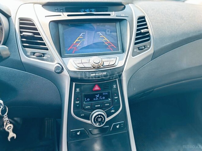 Hyundai Avante 2014, 194,000 km - 1.6 l - Bakı
