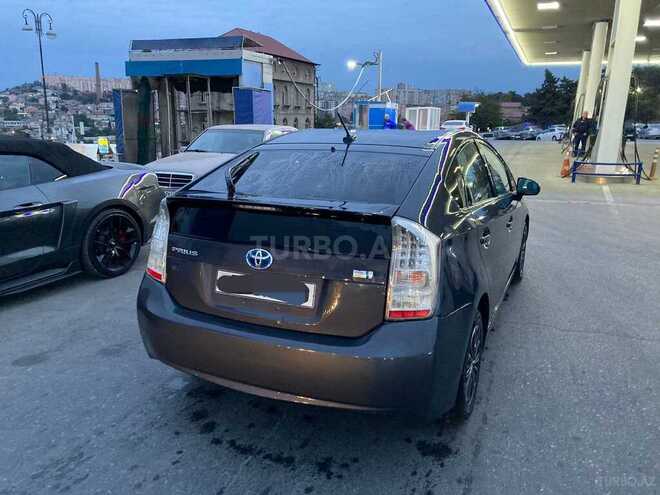 Toyota Prius 2010, 285,000 km - 1.8 л - Bakı