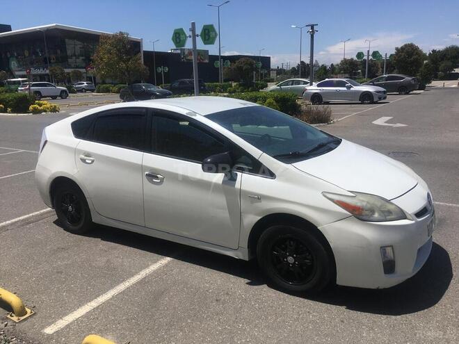 Toyota Prius 2011, 285,000 km - 1.8 l - Bakı