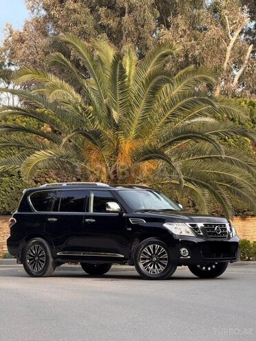 Nissan Patrol 2013, 160,000 km - 5.6 л - Bakı