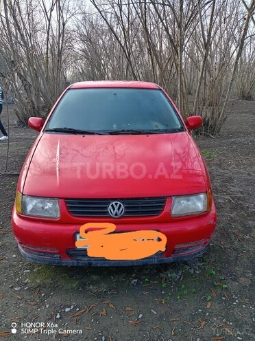 Volkswagen Passat 1997, 76,700 km - 1.8 l - Qəbələ