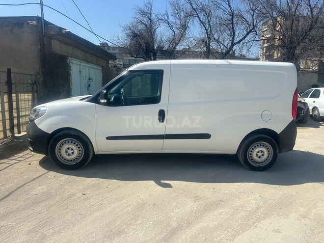 Fiat Doblo 2016, 300,000 km - 1.4 l - Bakı